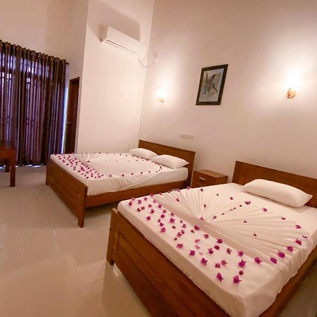 Yala Safari Green Home Stay Tissamaharama Ngoại thất bức ảnh